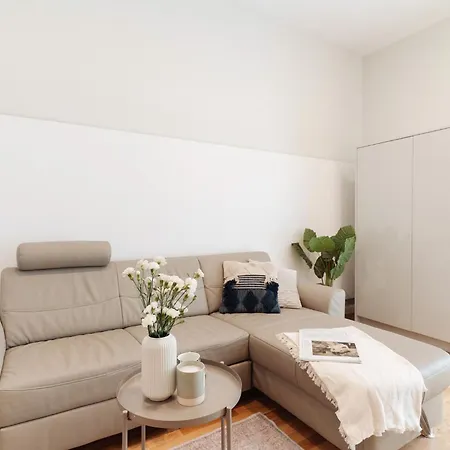 Art Palace - Loftaffair Collection Apartment