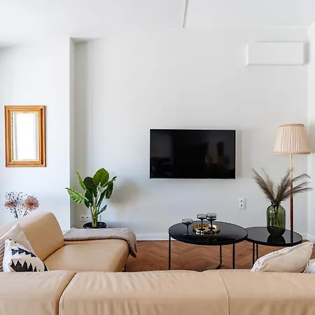 Apartment Art Palace - Loftaffair Collection *