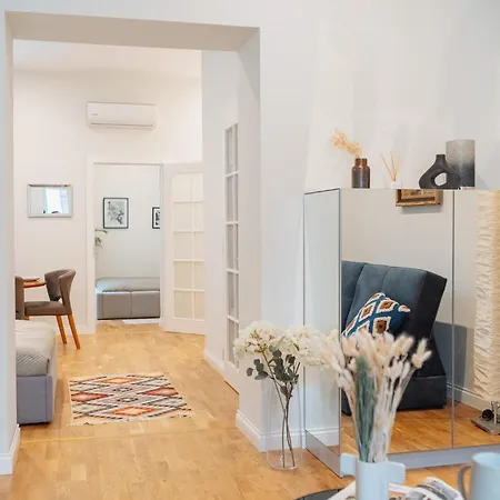 Art Palace - Loftaffair Collection *