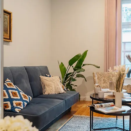 Apartment Art Palace - Loftaffair Collection *