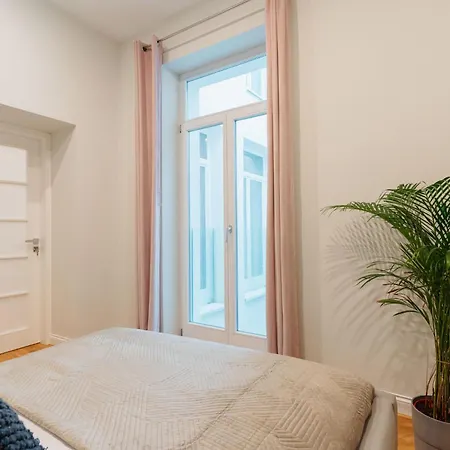 Art Palace - Loftaffair Collection Apartment