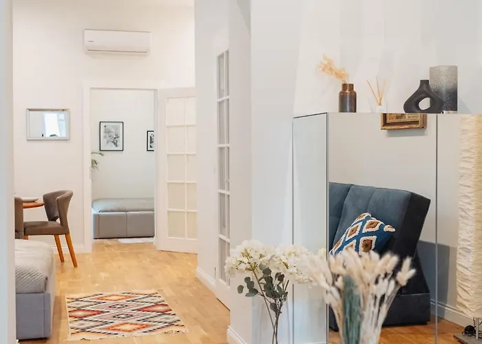 Art Palace - Loftaffair Collection *