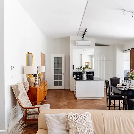 아파트 Art Palace - Loftaffair Collection