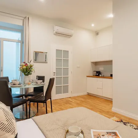 아파트 Art Palace - Loftaffair Collection