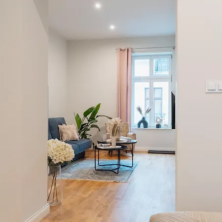 Art Palace - Loftaffair Collection